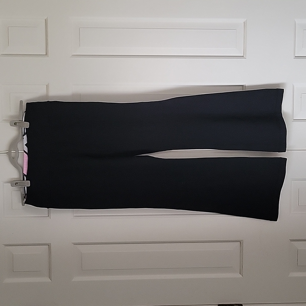 Lululemon womens flare leg stretch pants sz 10 Black Pink